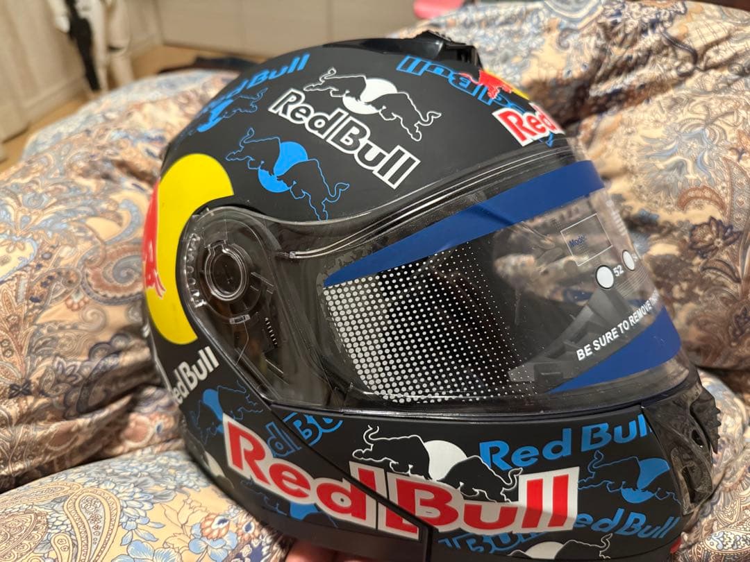 Junjunjun出品Red Bullフルフェイスヘルメット52-60cm