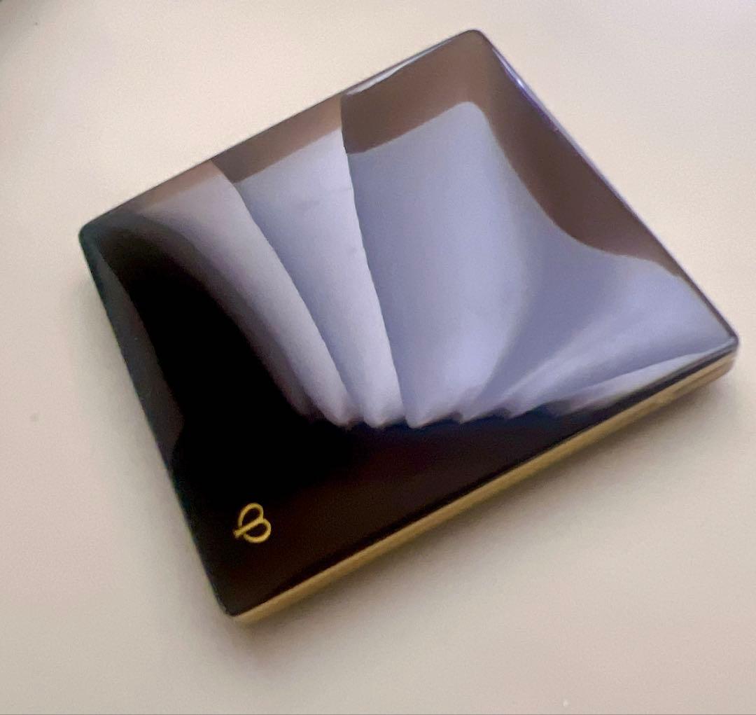 【1度のみ使用】プードルコンパクトエッセンシャルn エレガントスリム