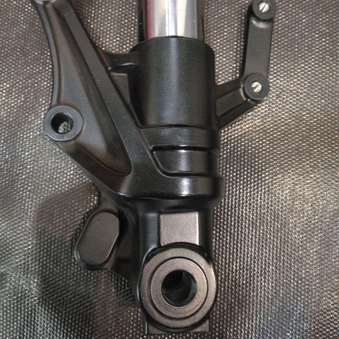 ヤマハYZF-R25純正フロントフォーク左右SET　中古品