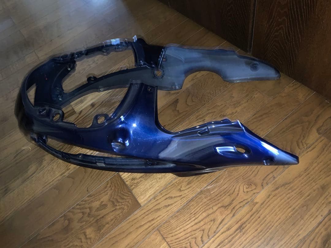 SUZUKI 隼　08年モデル　ダークブルー カウル一式