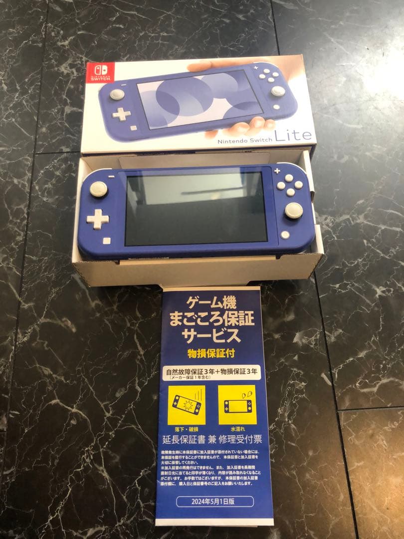 保証書保証期間付き 可動確認済みNintendo Switch Lite 142