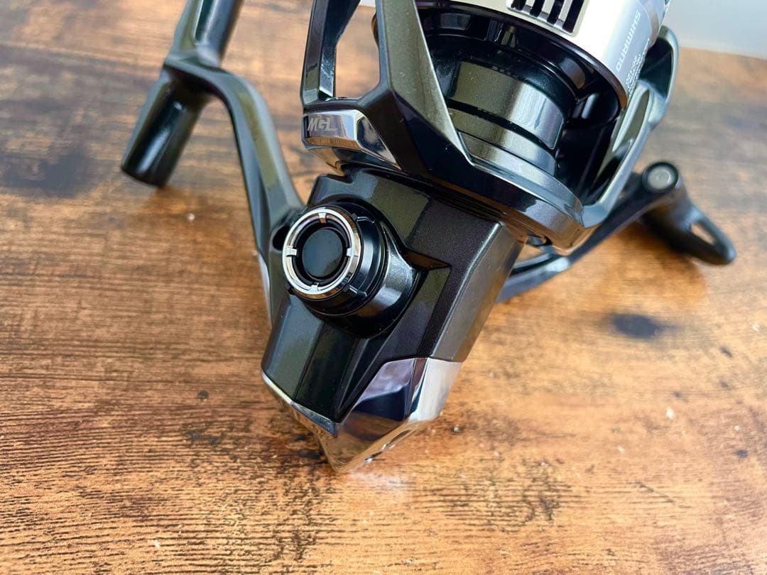 【極美品✨】23ヴァンキッシュ4000MHG シマノ SHIMANO 箱あり