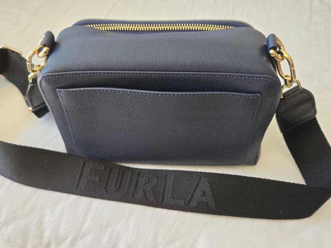 FURLA 本革 ショルダーバッグ ライトブルー/ネイビー