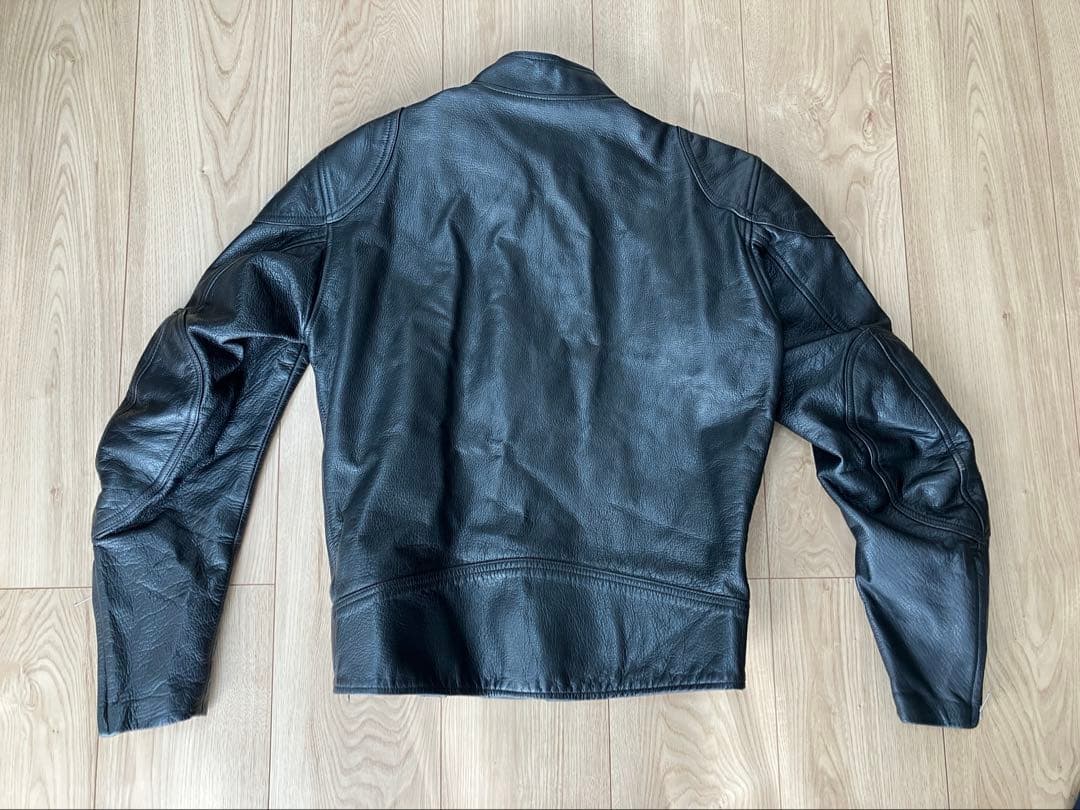 クシタニ　レザーシングルジャケット