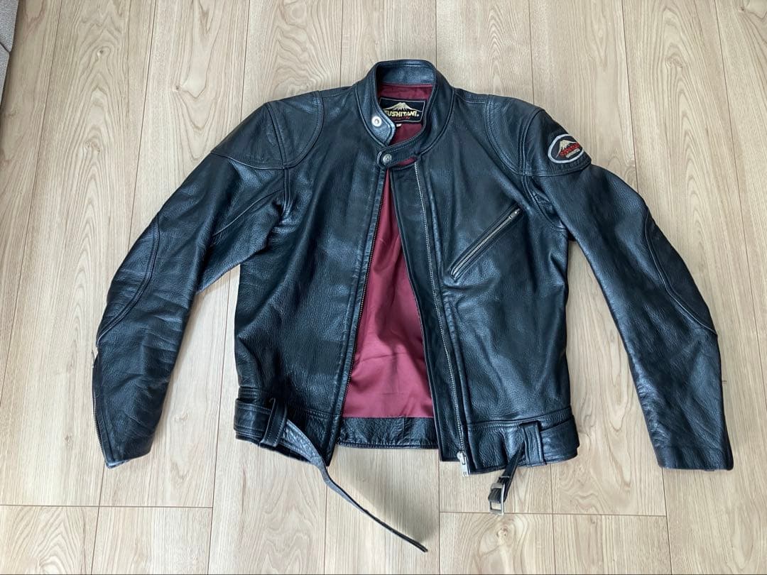 クシタニ　レザーシングルジャケット