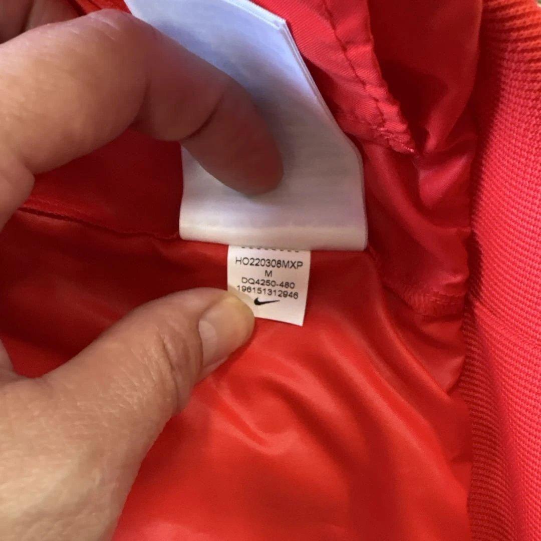 NIKE アウタージャケット