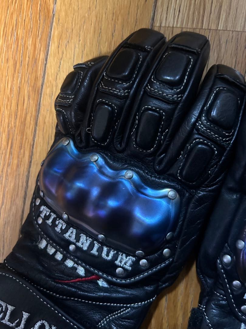 YELLOW CORN TITANIUM MAX ウインター グローブ Mサイズ