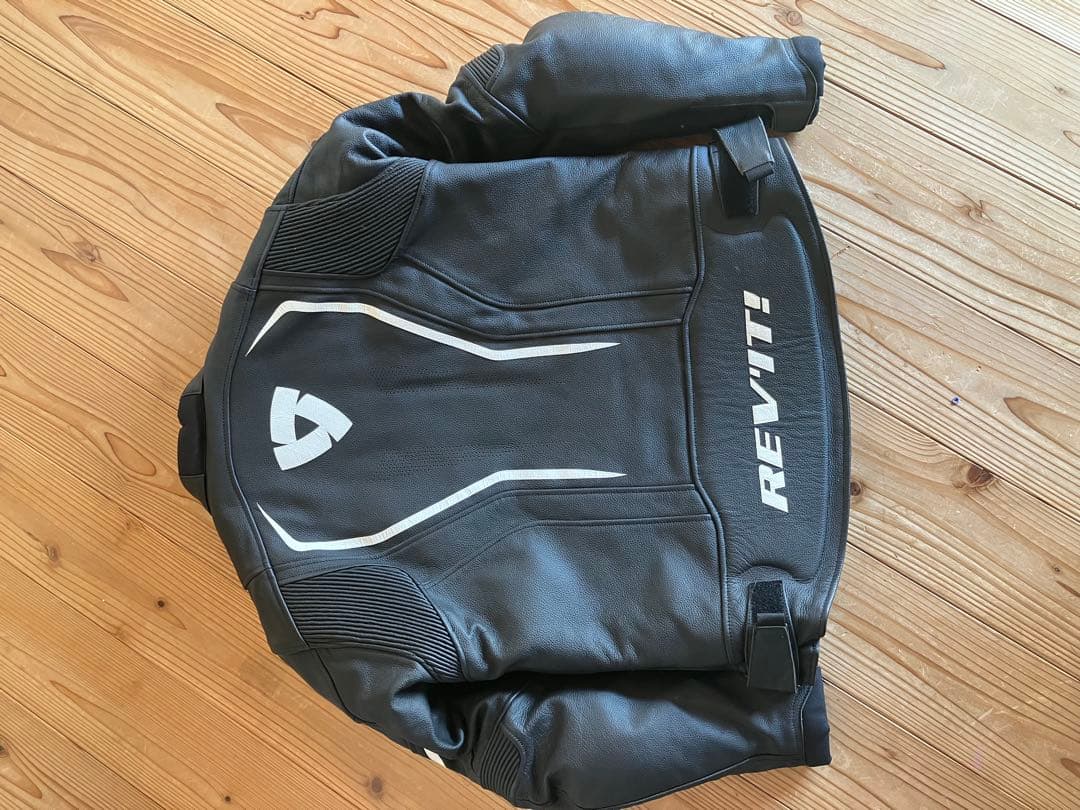 REV'IT! ブラック革ツナギ
