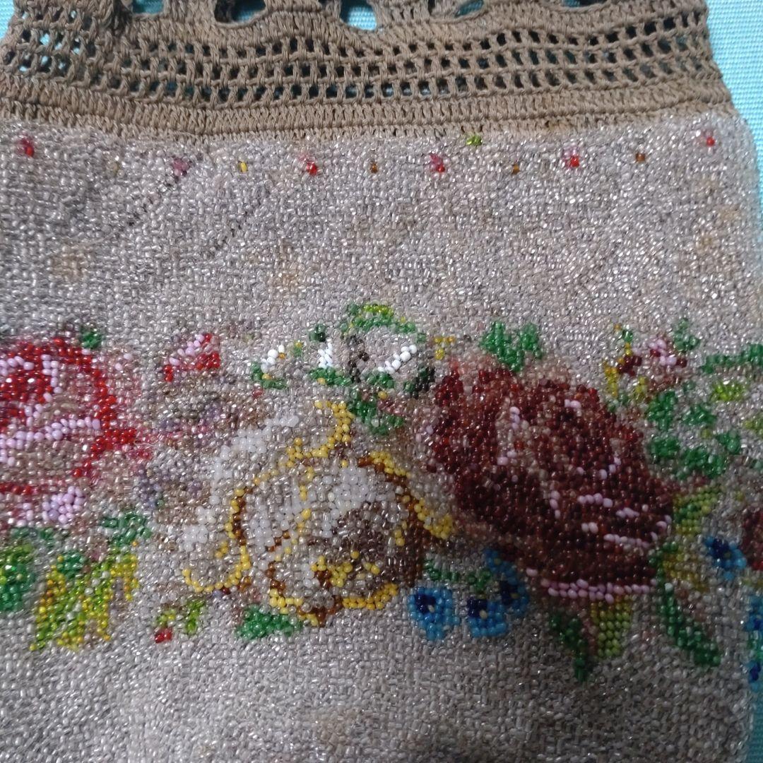 【専用です】アンテイークビーズのポシェットです。