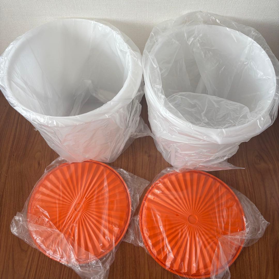 タッパーウエア　マキシクイーンデコレーター　2個セット　新品