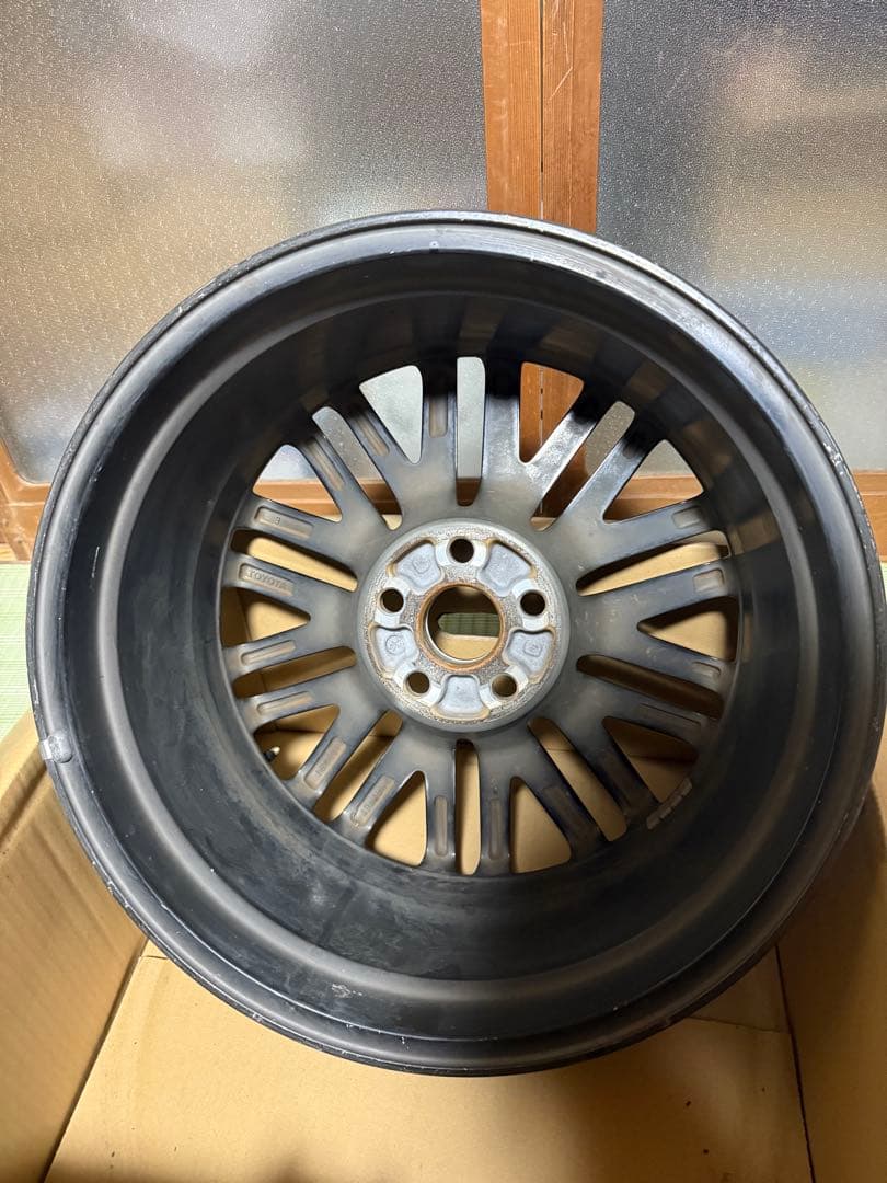 210 クラウンアスリート スパッタリング 純正ホイール黒