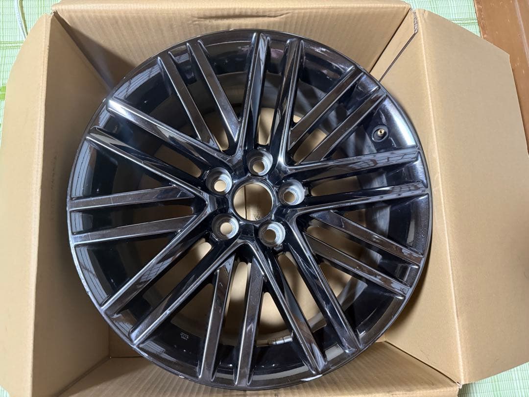 210 クラウンアスリート スパッタリング 純正ホイール黒