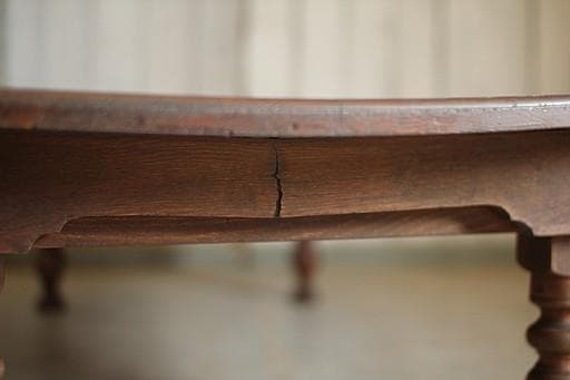 味のある木製の折り畳みテーブル　ちゃぶ台