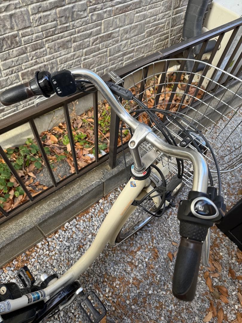 電動自転車　ブリヂストン　フロンティアDX