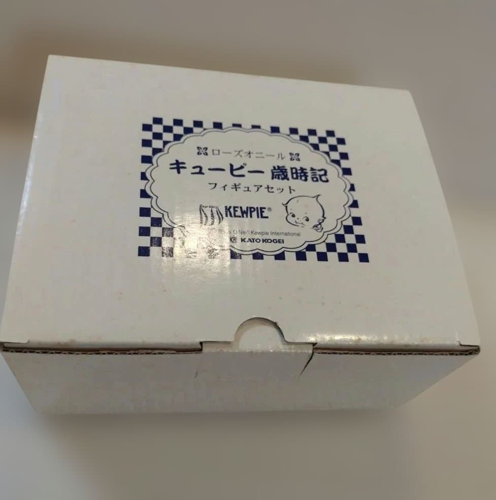 陶器　置物　ローズオニールキューピー 歳時記　12月