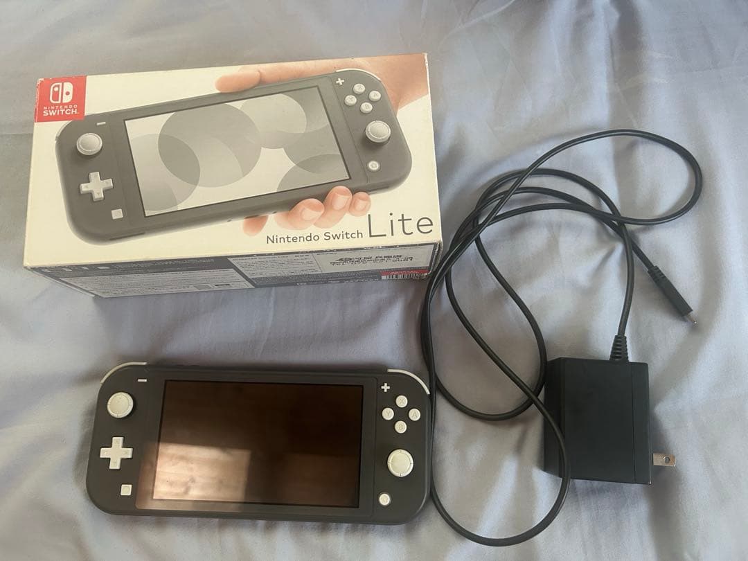 SwitchLiteグレー本体+充電器付き