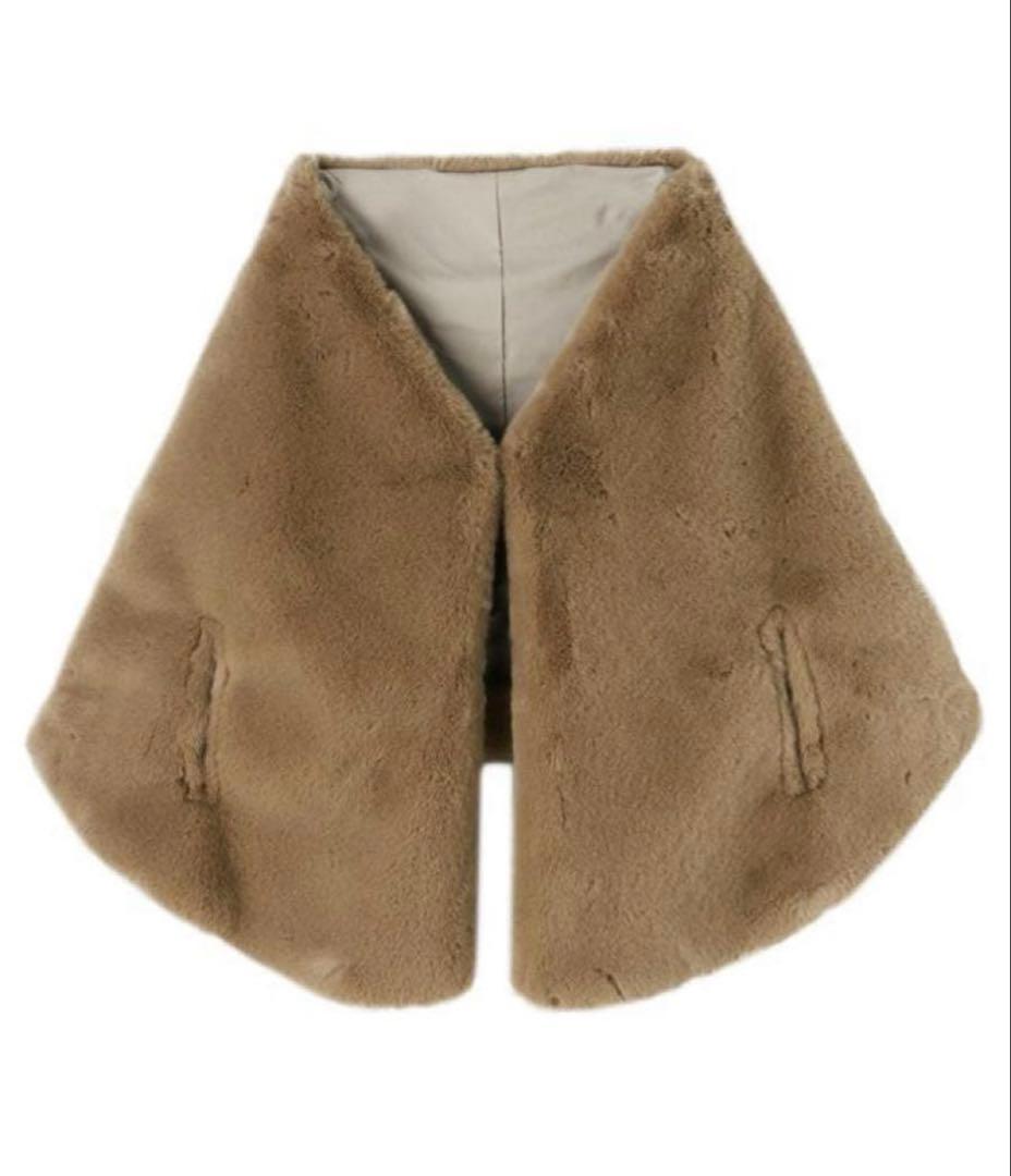 【JENNE】 リッチボリュームファーケープ ベージュ　ほぼ未使用　キャメル