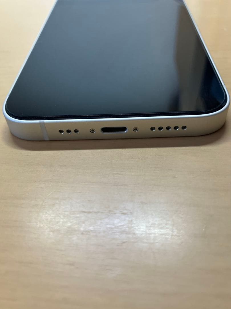 【美品】　iPhone 13 128GB 本体　ホワイト SIMフリー 箱あり