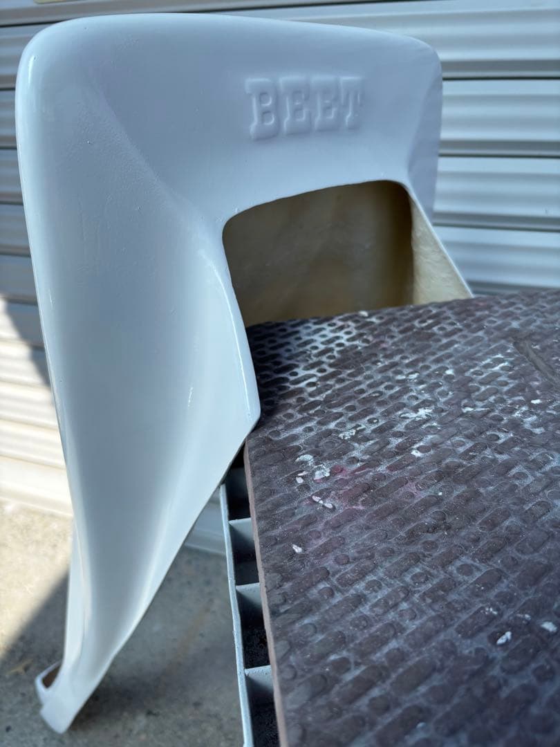 ゼファー400 テールカウル 羽