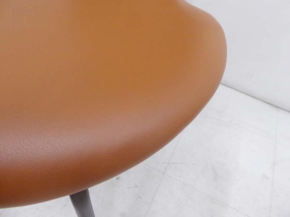 新品 正規品■フリッツハンセン■2025年 レザー セブンチェア タグ付-2
