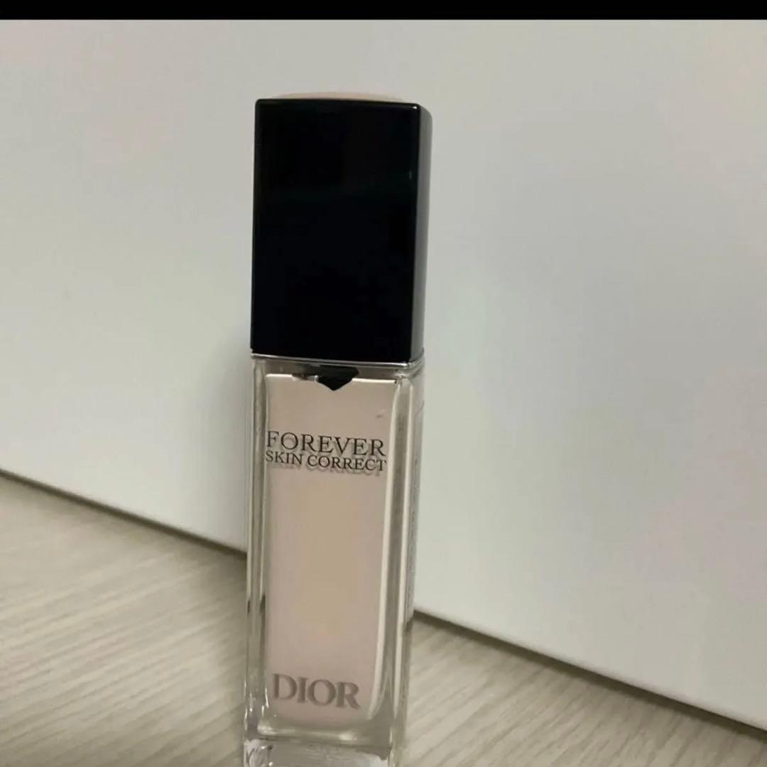 2点、コンシーラー1N 、スノーセラム