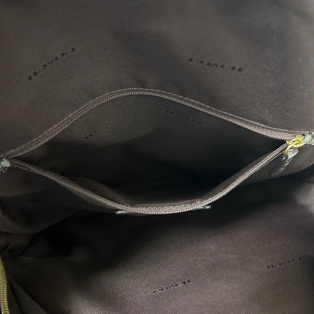 COACH コーチ 黒 リュック　ブラック　レザー　大容量　13インチPC収納可