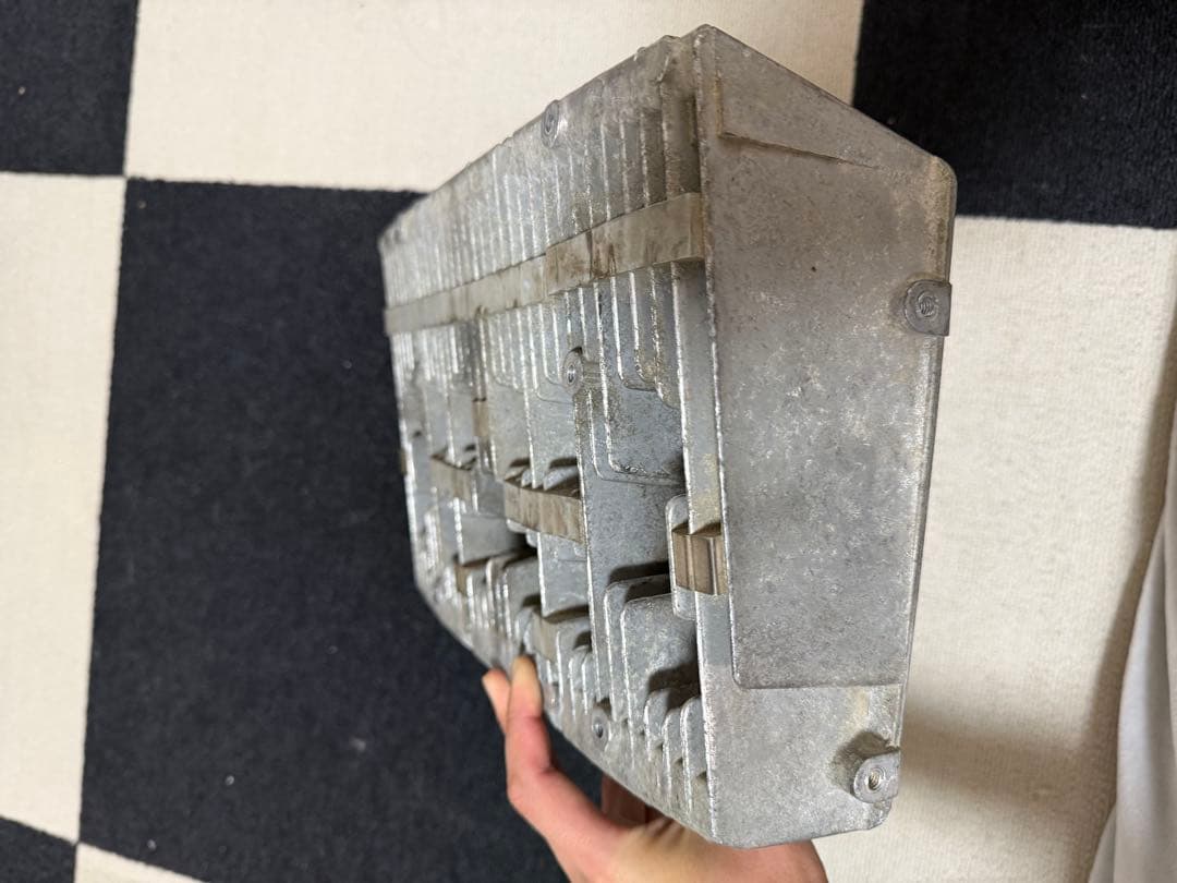 gt380 シリンダーヘッド