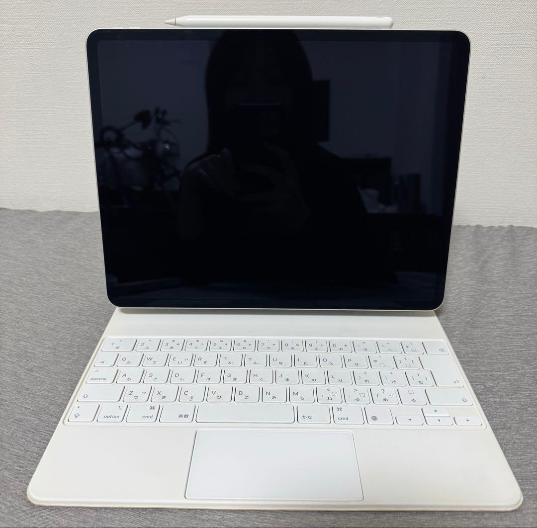 iPad Pro 第5世代 キーボード、ペンシル付き