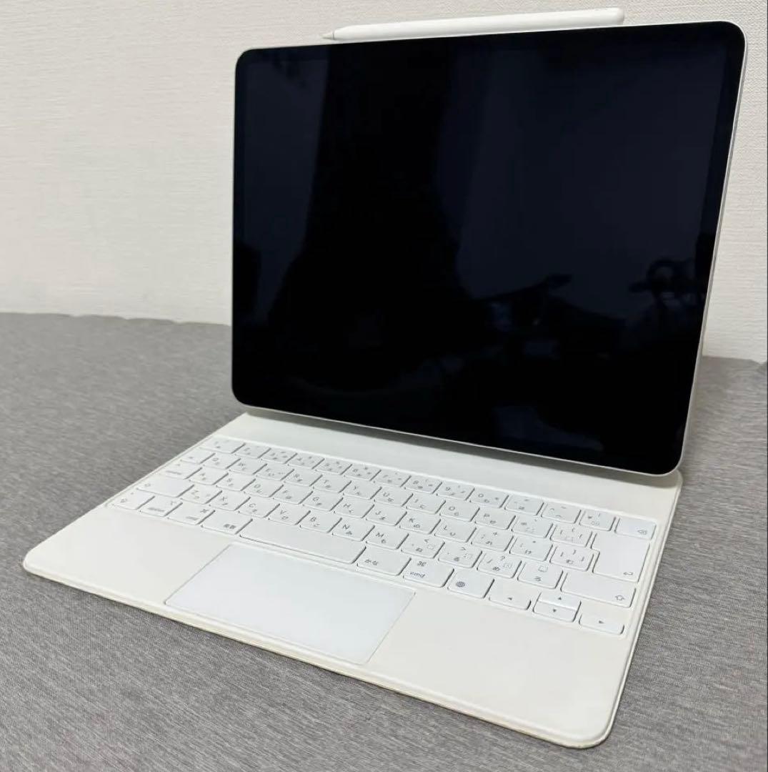 iPad Pro 第5世代 キーボード、ペンシル付き