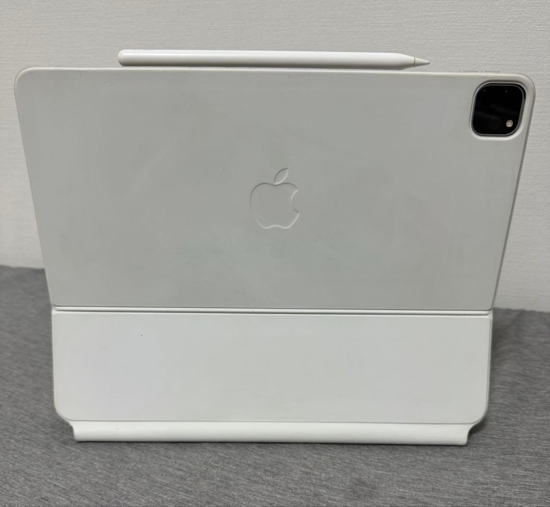 iPad Pro 第5世代 キーボード、ペンシル付き