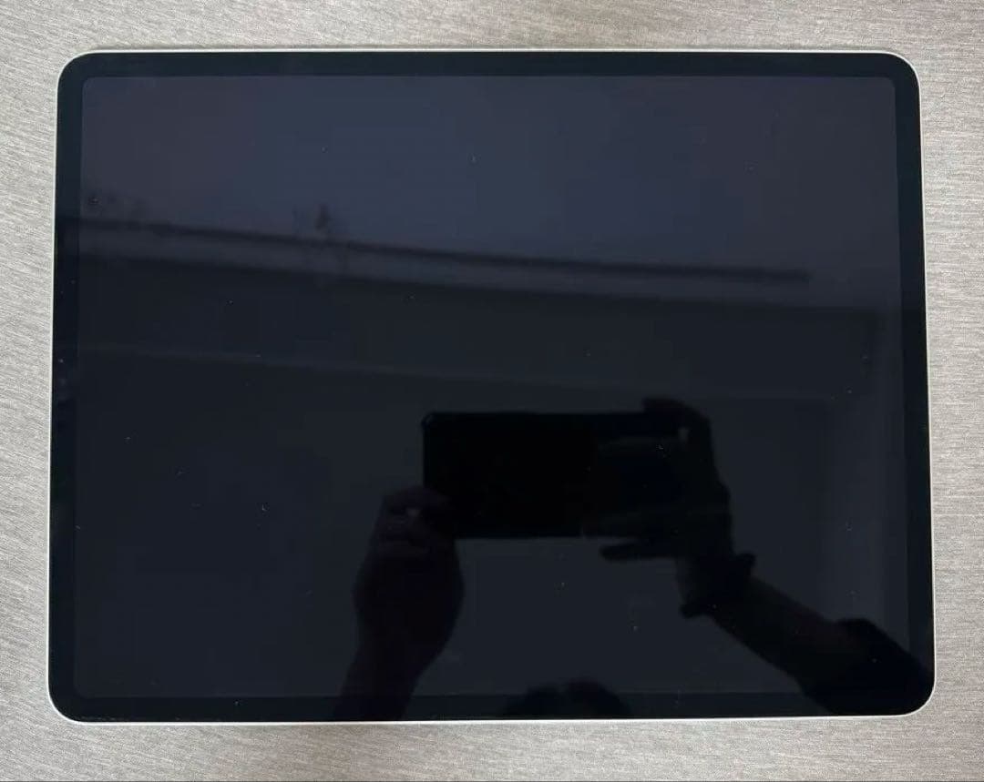 iPad Pro 第5世代 キーボード、ペンシル付き