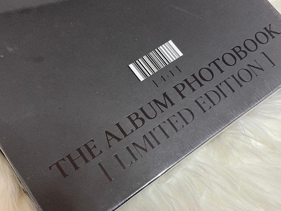 K-POP・アジア THE ALBUM PHOTOBOOK 4+1[LIMITED EDITION]