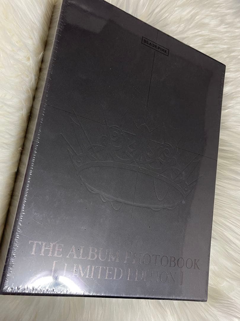 K-POP・アジア THE ALBUM PHOTOBOOK 4+1[LIMITED EDITION]