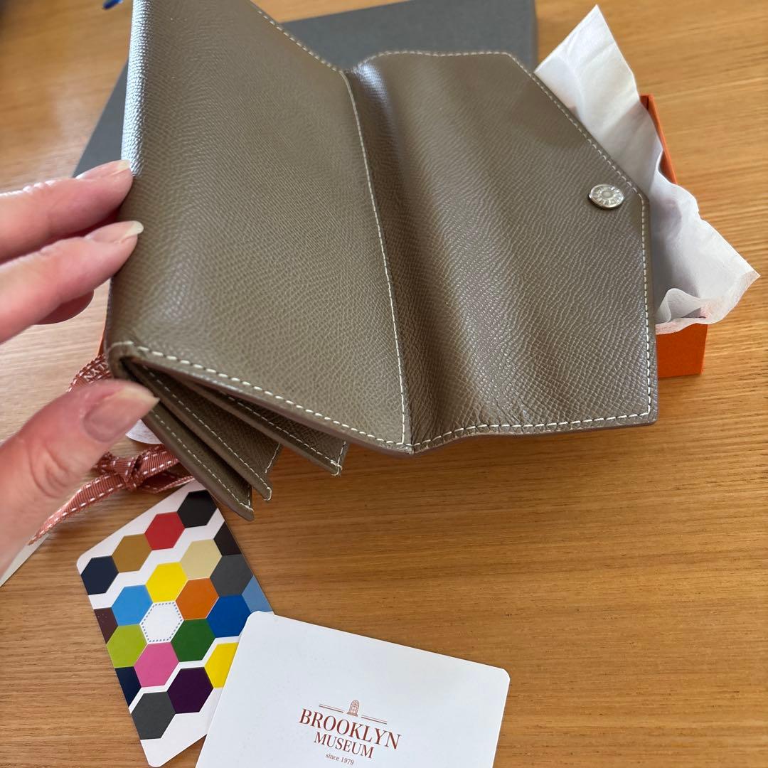 フレンチカーフ 最高級ロングウォレット ブルックリンミュージアム 長財布 トープ