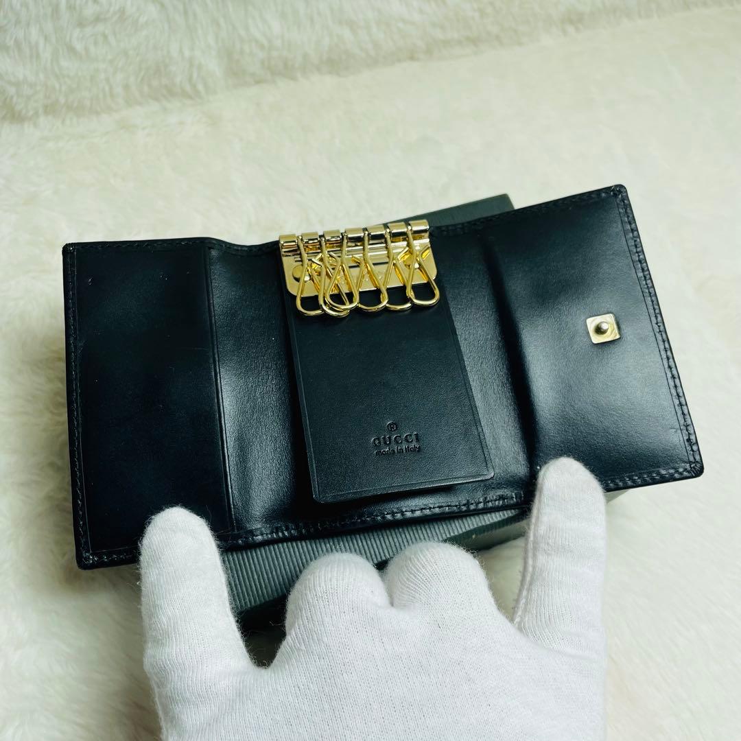✨新品未使用✨　希少　GUCCI キーケース　GGライン　キャンバス　6連