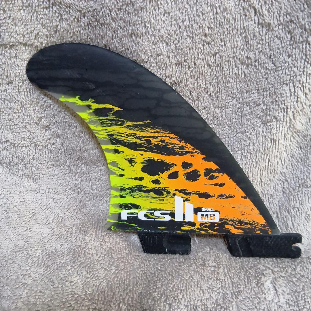 FCS2 MB(メイヘム)トライフィン Sサイズ　程度良好☆