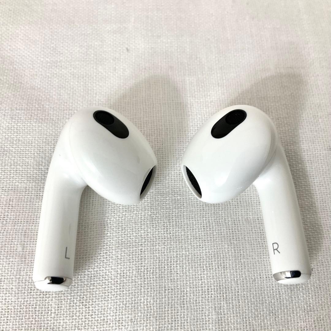 Air Pots￼ 第3世代　Magsafe対応・美品 【送料無料】￼