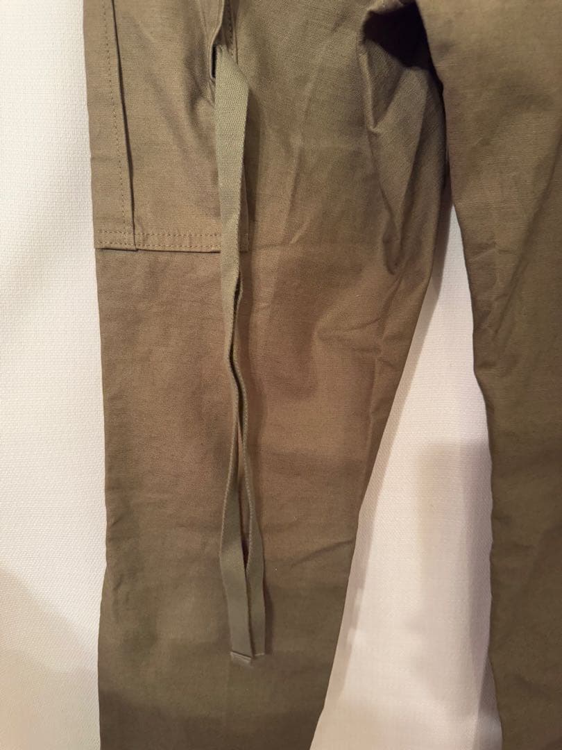 新品　HYKE カーゴパンツ オリーブ　サイズ1