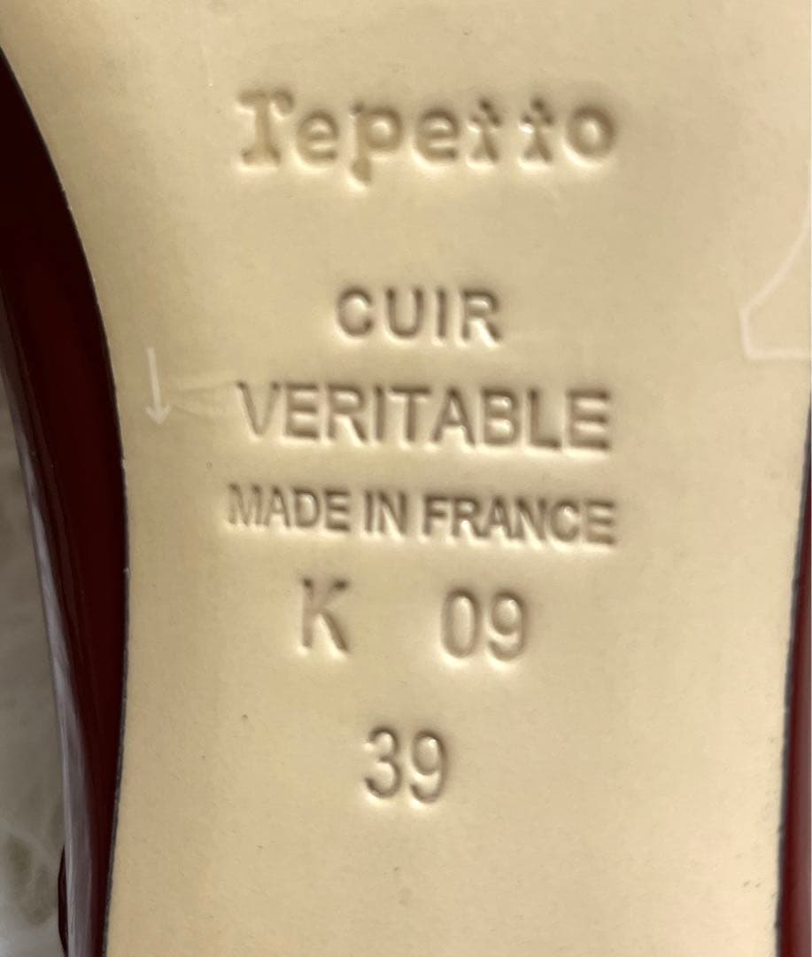 極美品　レペット　パンプス　エナメル　ストラップ　ベルト　赤　24.5 バレエ