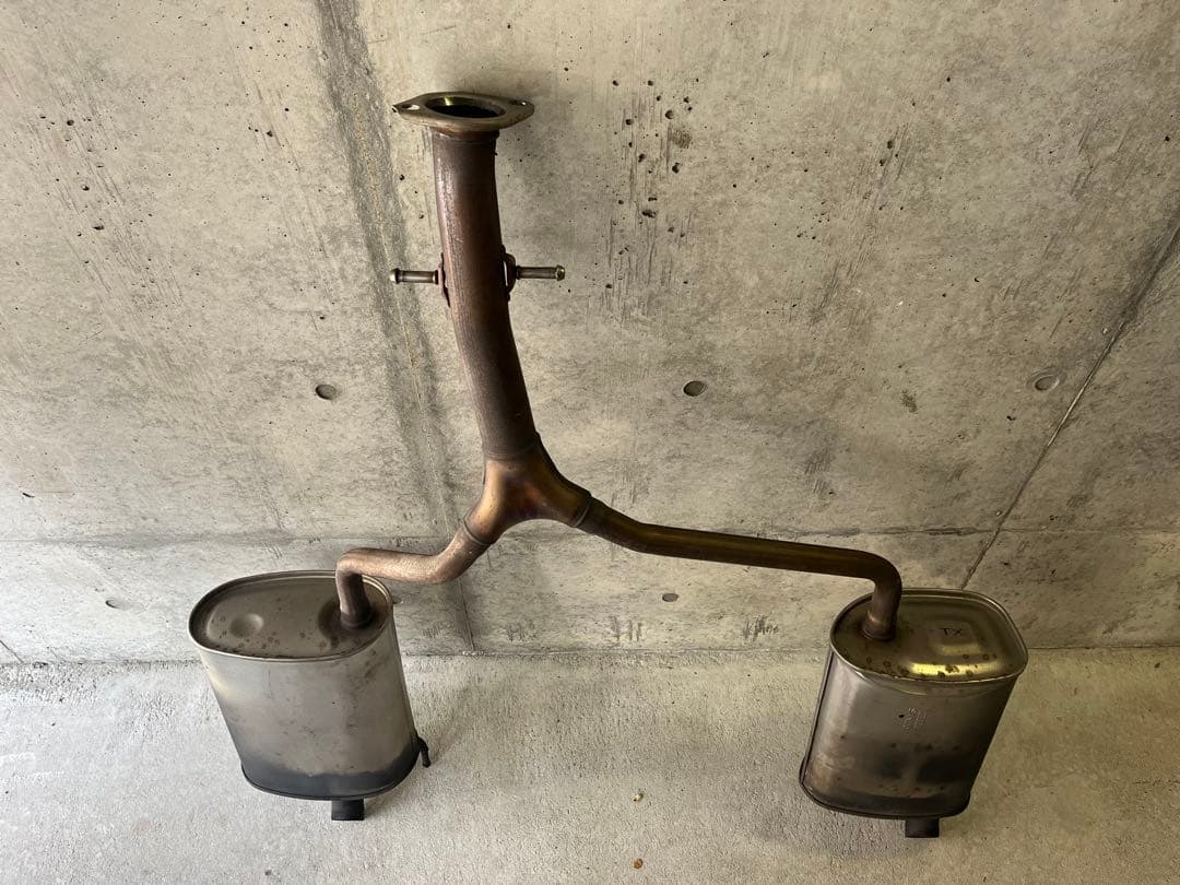 値下げしました！トヨタ 210クラウンアスリートハイブリッド後期 純正マフラー