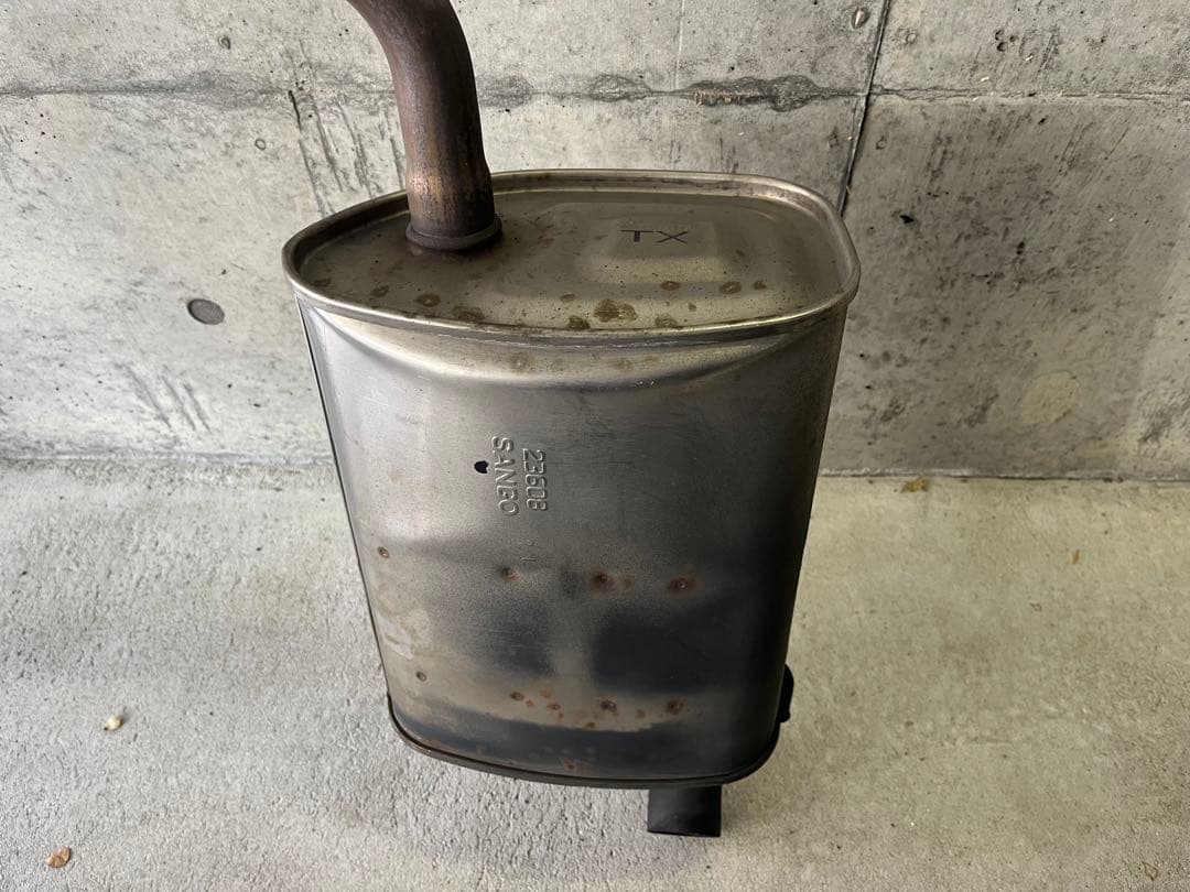 値下げしました！トヨタ 210クラウンアスリートハイブリッド後期 純正マフラー