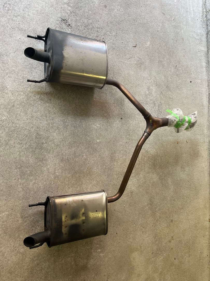 値下げしました！トヨタ 210クラウンアスリートハイブリッド後期 純正マフラー