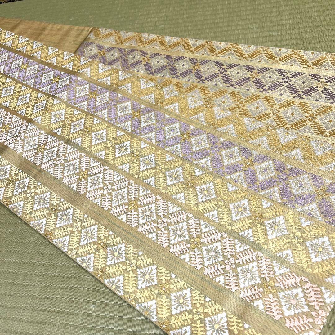 正絹　袋帯《刺繍　花亀甲　ライン》