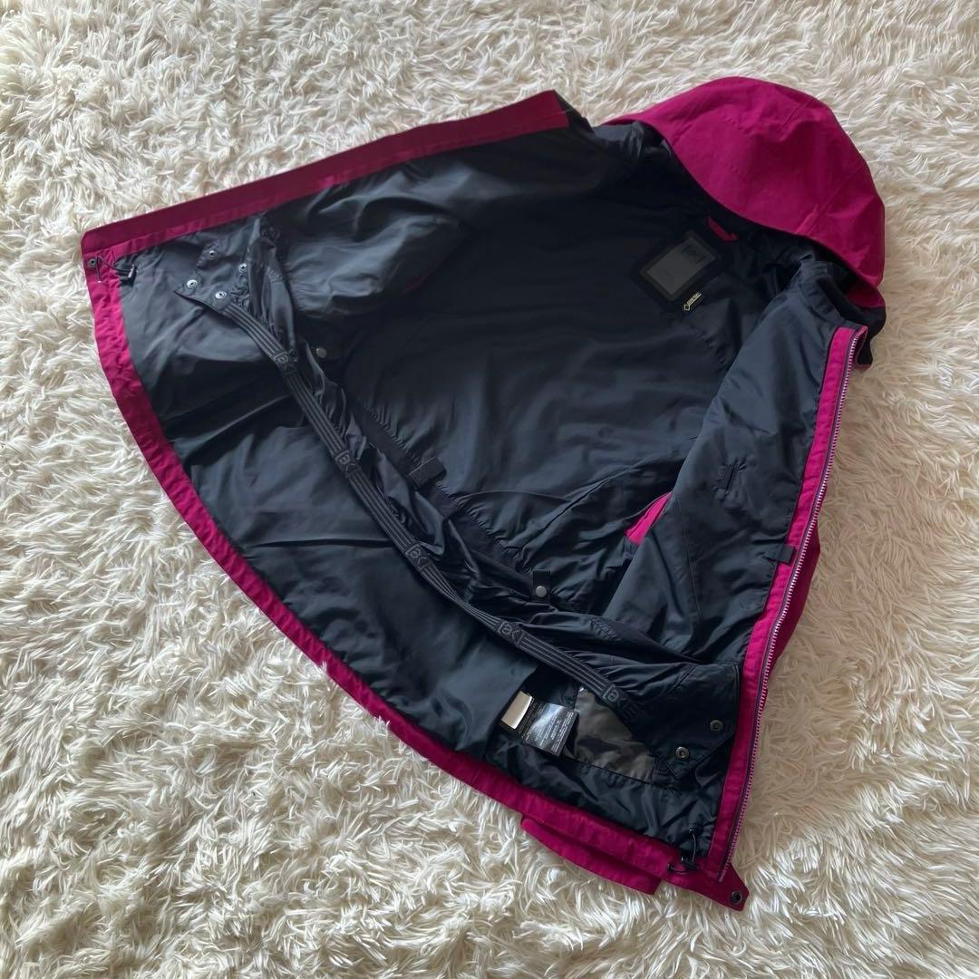 7J✨ak BURTON✨ゴアテックス スノボ ウェア ジャケット レディースS