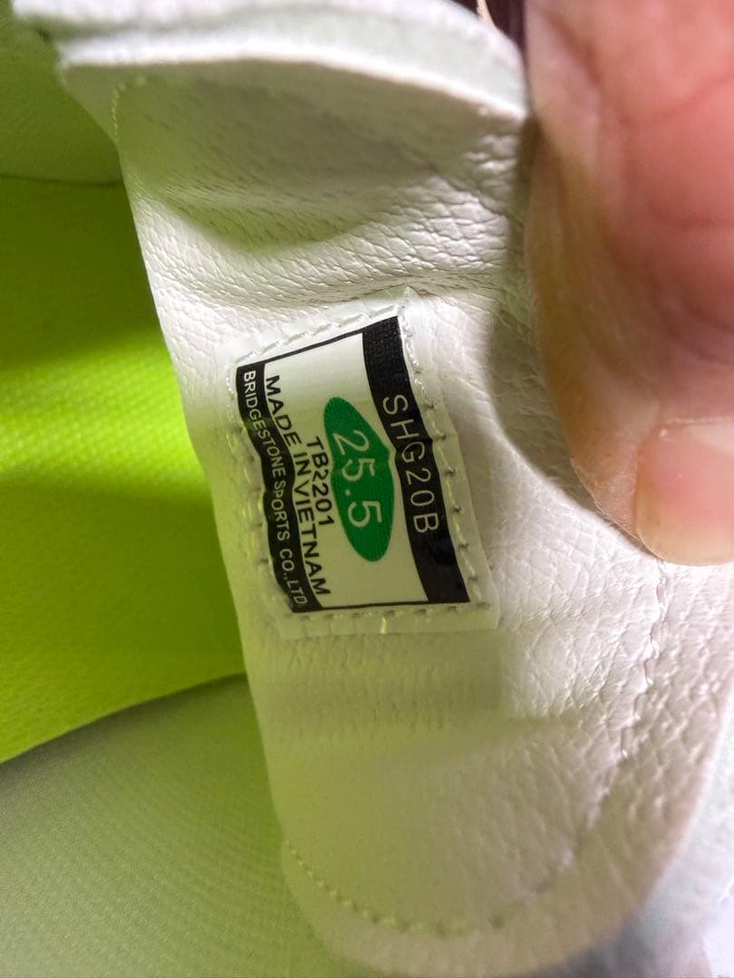 ブリジストンBEAMS コラボ　ホワイト ゴルフシューズ　25.5センチ