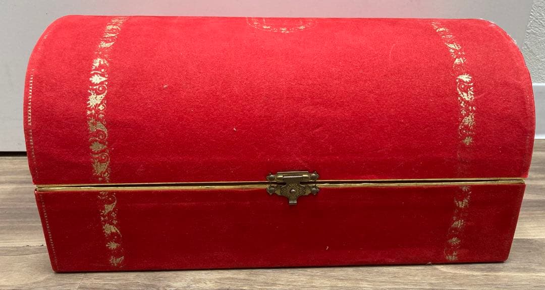 CAMUS コニャック バカラクリスタルボトル ギフトボックス 未開栓 古酒