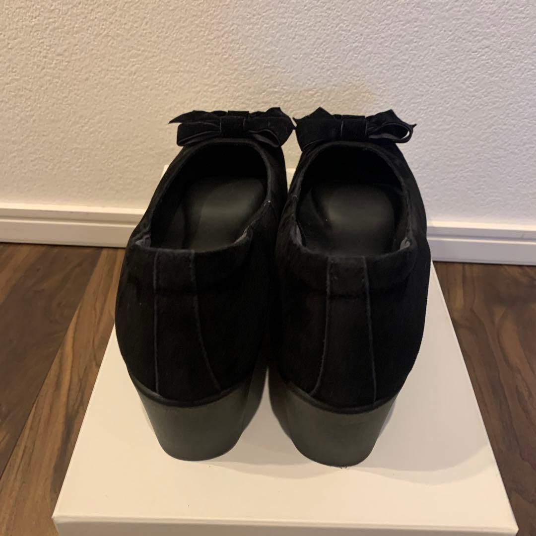 HILLS AVENUE 黒スエードリボンパンプス　23.5センチ