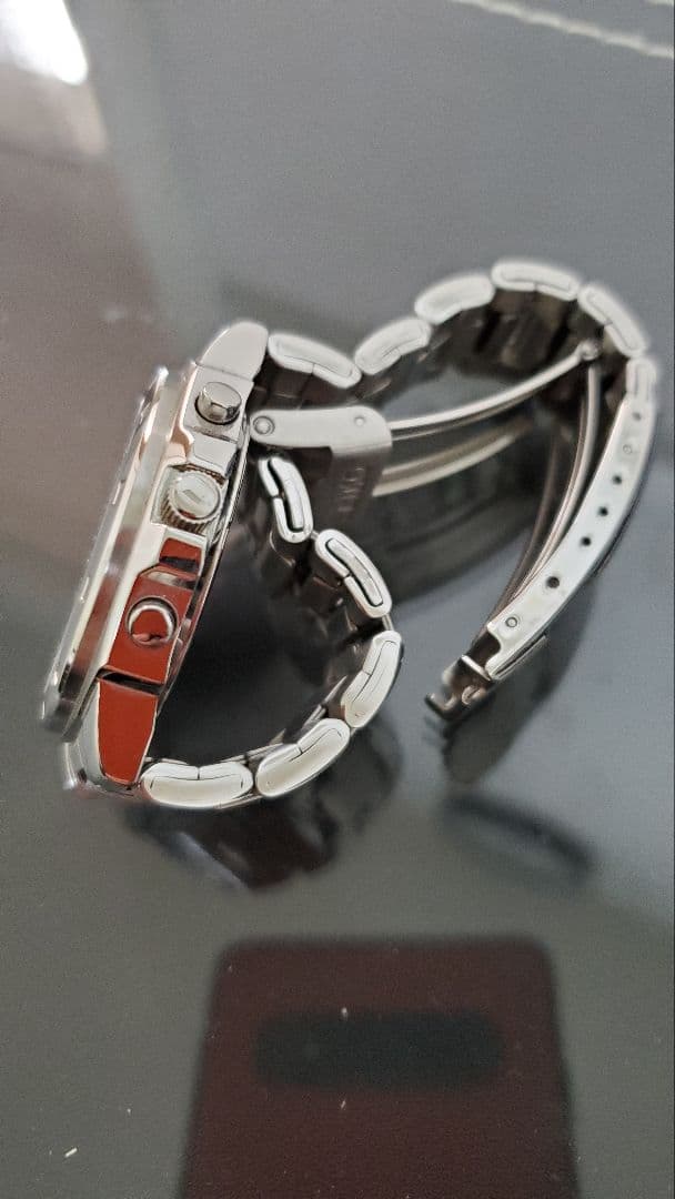 SEIKO クロノグラフ 腕時計 レッド