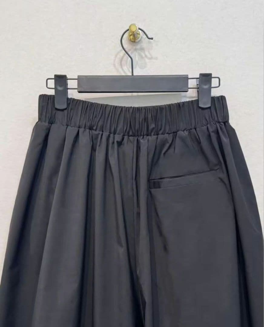 machatt メモリーキュロットパンツ ブラック