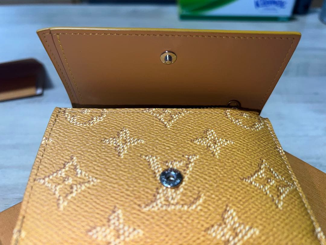 ヴィトン折り財布　付属品完品　極美品　最終値下げ